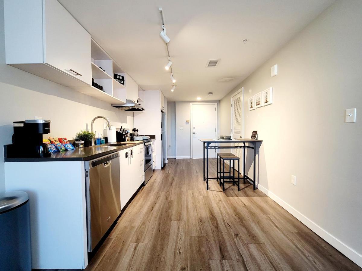 Downtown Luxury Suite Minutes From Everything بالتيمور المظهر الخارجي الصورة